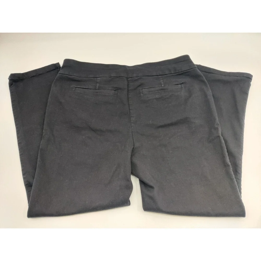 Croft & Barrow Effortless Stretch Woman's Pants Black Straight Leg Sz 18 Regular